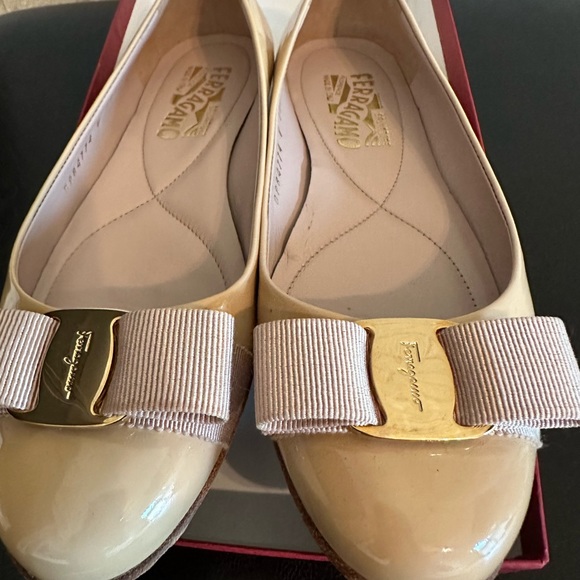 Salvador Ferragamo shoes. Gently used - Picture 6 of 7